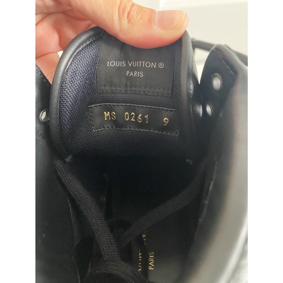 Used Louis Vuitton rivoli sneaker boot. Size 9. - Picture 2 of 7